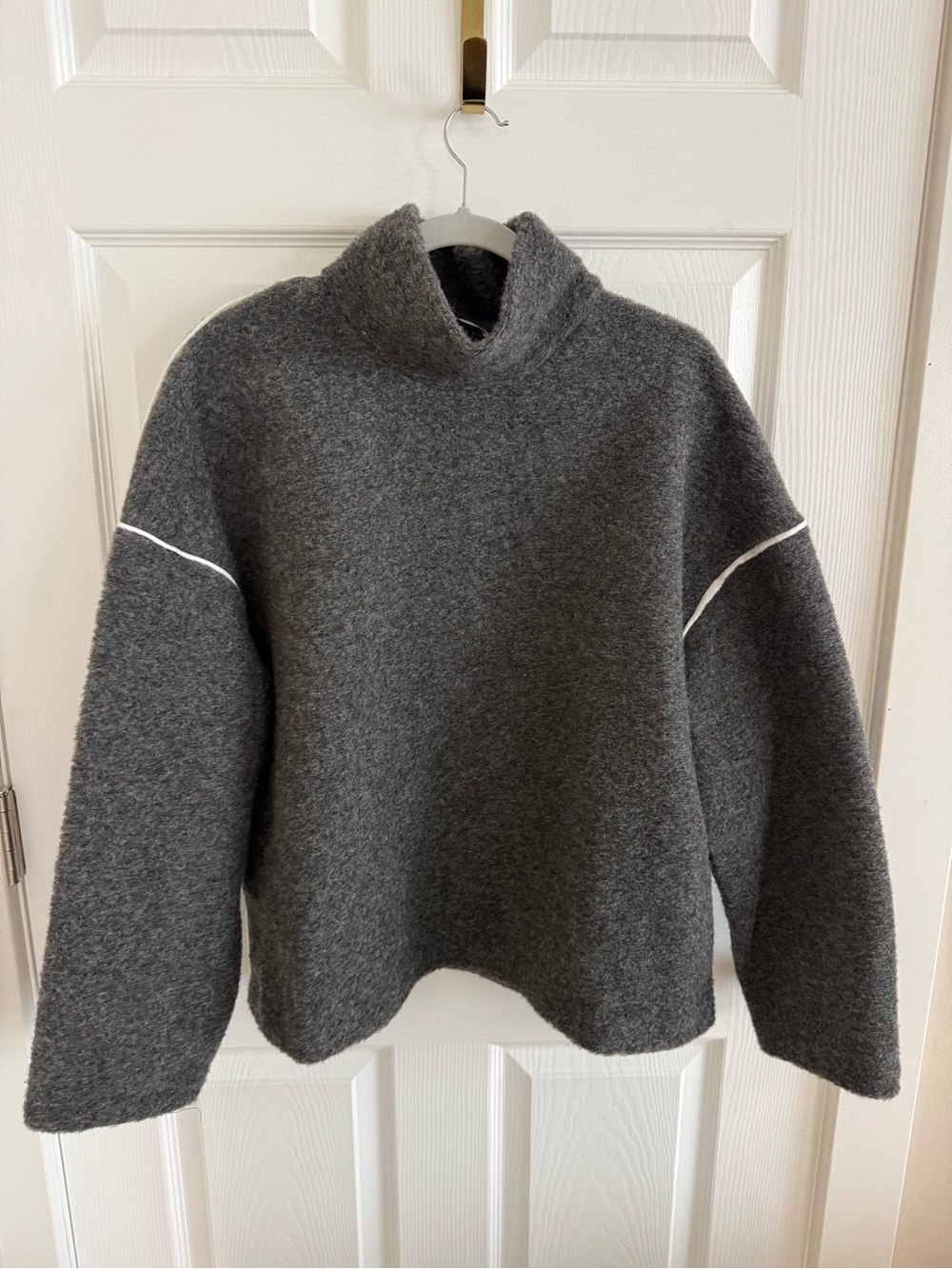 Zara Charcoal Gray Turtleneck Sweater with White Sleeve Piping
